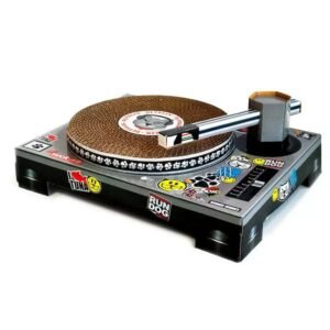 dj cat scratching board